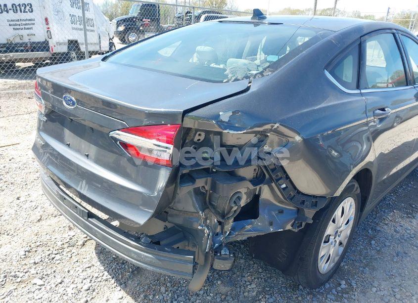 Photo 6 of 2020 Ford Fusion S (VIN 3FA6P0G75LR260266)