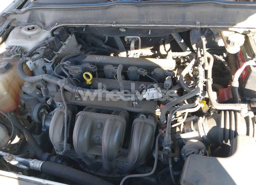 Photo 10 of 2013 Ford Fusion S (VIN 3FA6P0G76DR211501)