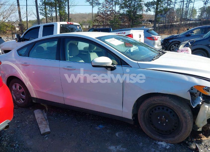 Photo 13 of 2013 Ford Fusion S (VIN 3FA6P0G76DR375301)