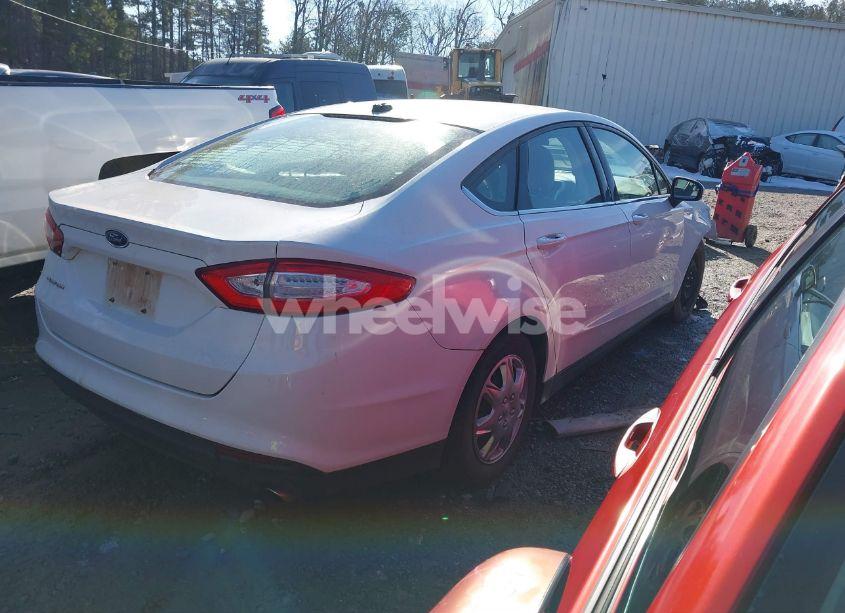 Photo 4 of 2013 Ford Fusion S (VIN 3FA6P0G76DR375301)