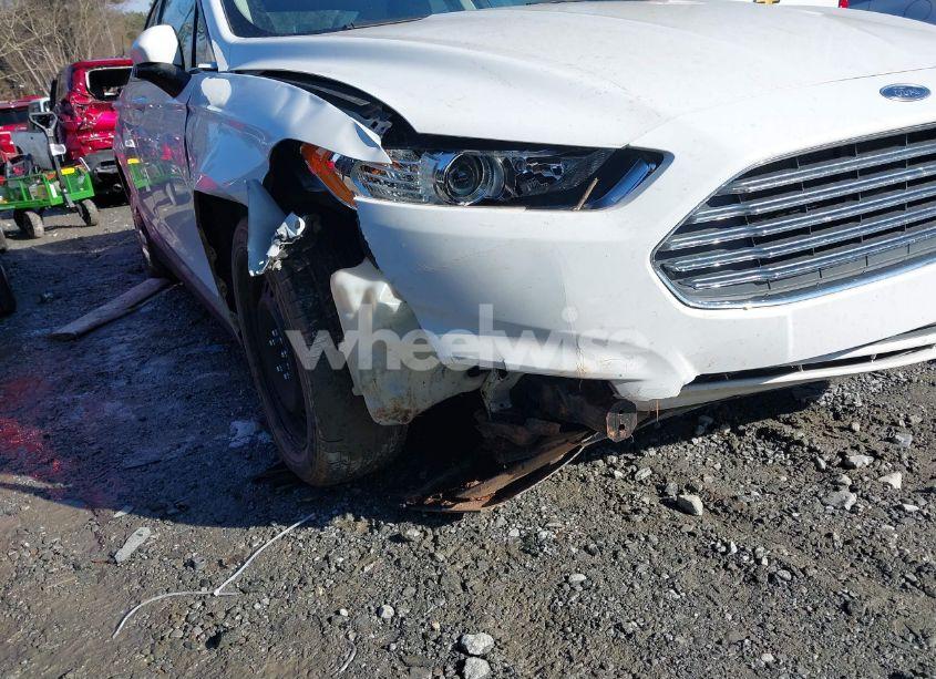 Photo 6 of 2013 Ford Fusion S (VIN 3FA6P0G76DR375301)