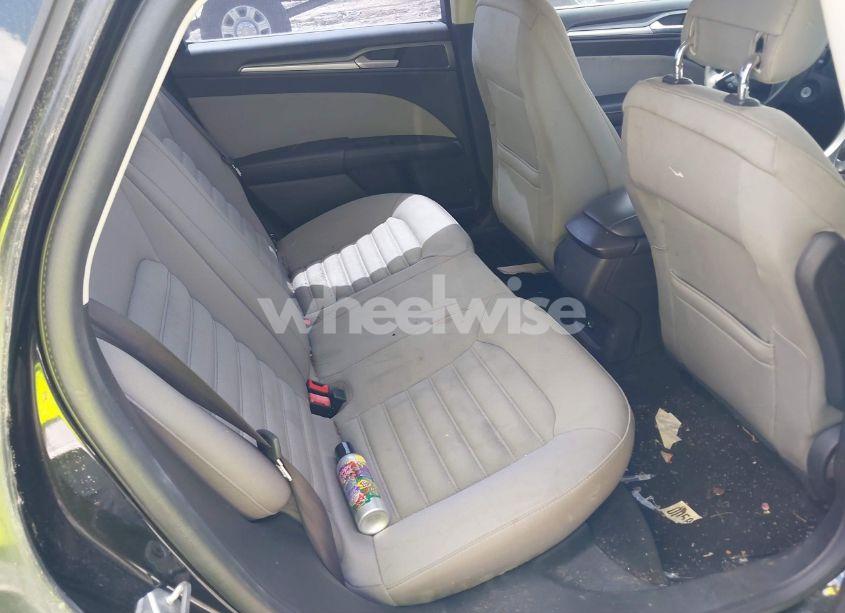 Photo 8 of 2014 Ford Fusion S (VIN 3FA6P0G76ER167887)