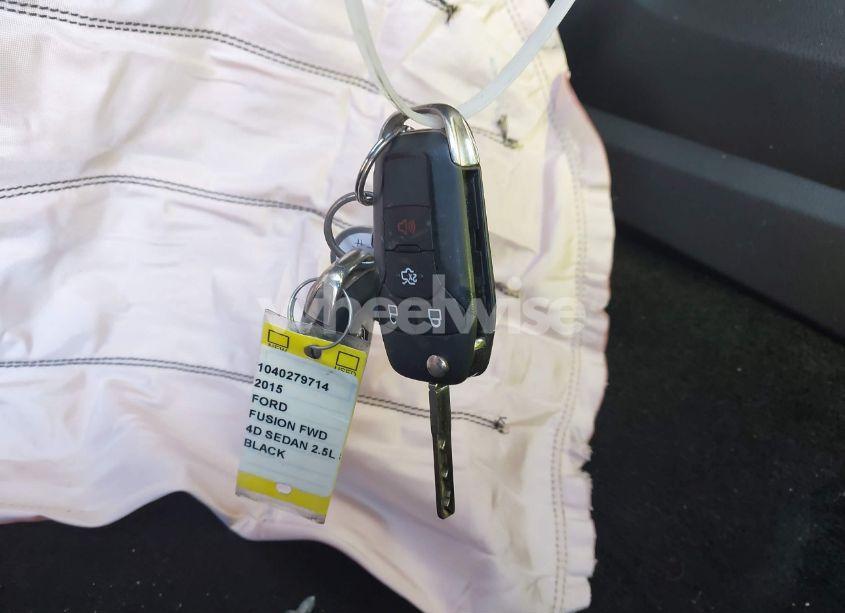 Photo 11 of 2015 Ford Fusion S (VIN 3FA6P0G76FR104726)