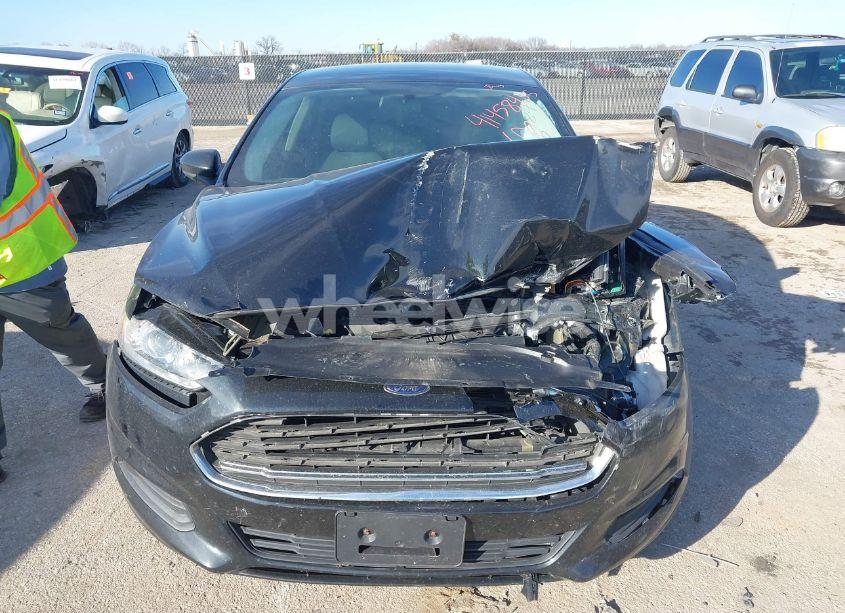 Photo 12 of 2015 Ford Fusion S (VIN 3FA6P0G76FR104726)