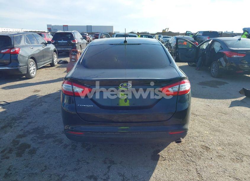 Photo 16 of 2015 Ford Fusion S (VIN 3FA6P0G76FR104726)