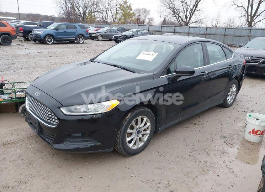 Photo 2 of 2015 Ford Fusion S (VIN 3FA6P0G76FR106251)