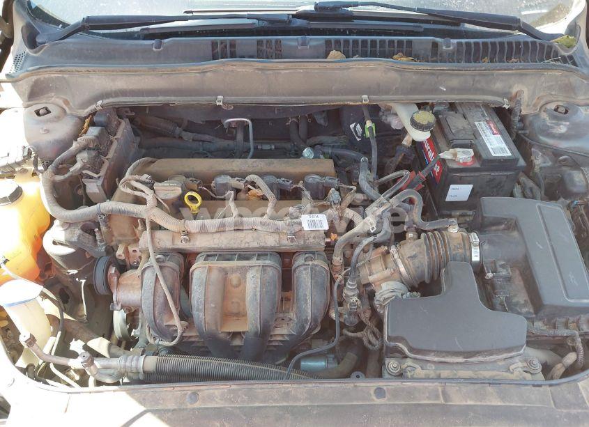 Photo 10 of 2015 Ford Fusion S (VIN 3FA6P0G76FR292468)