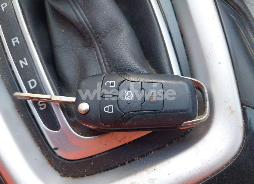 Photo 11 of 2015 Ford Fusion S (VIN 3FA6P0G76FR292468)