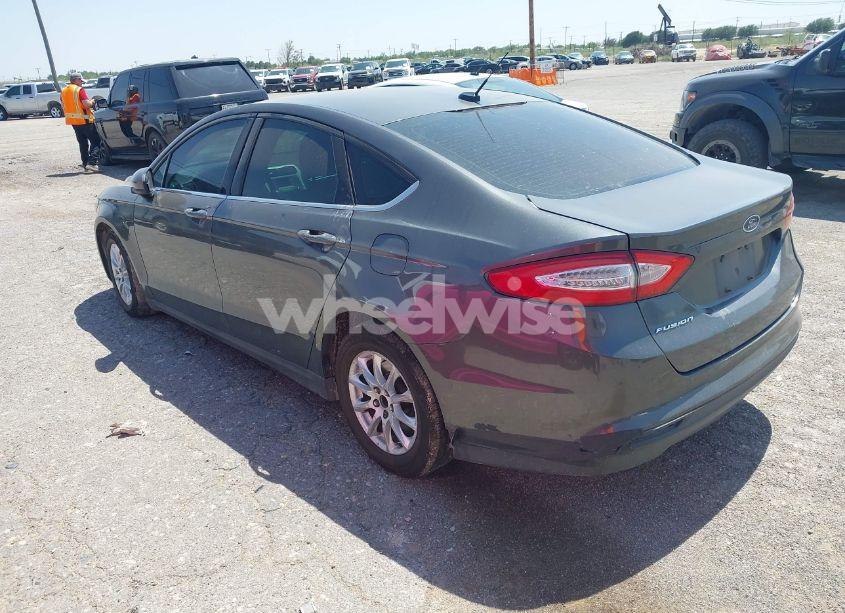 Photo 3 of 2015 Ford Fusion S (VIN 3FA6P0G76FR292468)