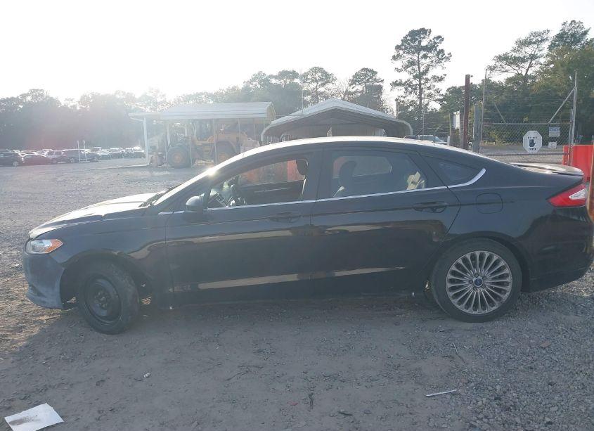 Photo 14 of 2016 Ford Fusion S (VIN 3FA6P0G76GR103626)