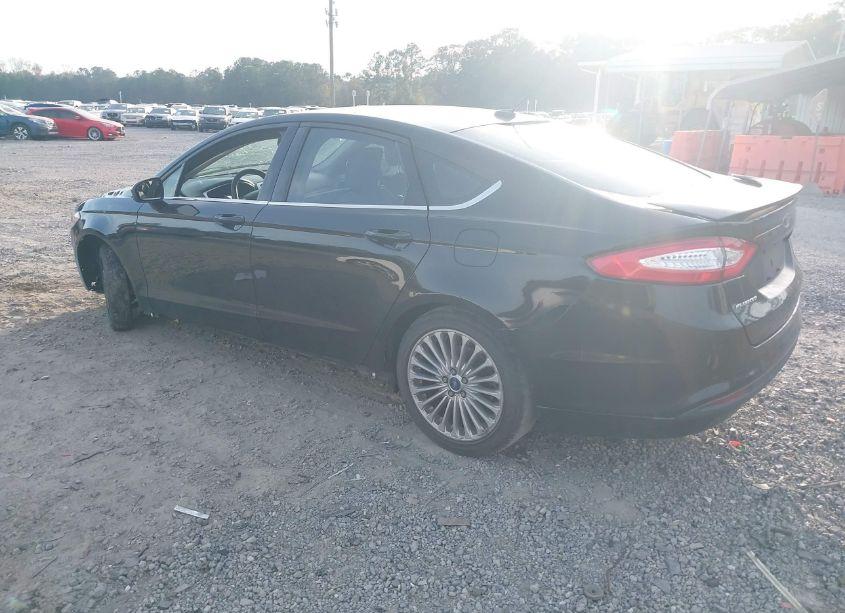 Photo 3 of 2016 Ford Fusion S (VIN 3FA6P0G76GR103626)