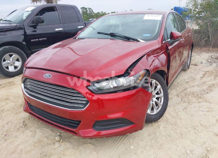Photo 2 of 2016 Ford Fusion S (VIN 3FA6P0G76GR163356)