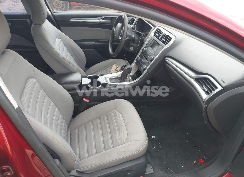 Photo 5 of 2016 Ford Fusion S (VIN 3FA6P0G76GR163356)