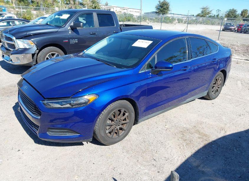 Photo 2 of 2016 Ford Fusion S (VIN 3FA6P0G76GR243966)