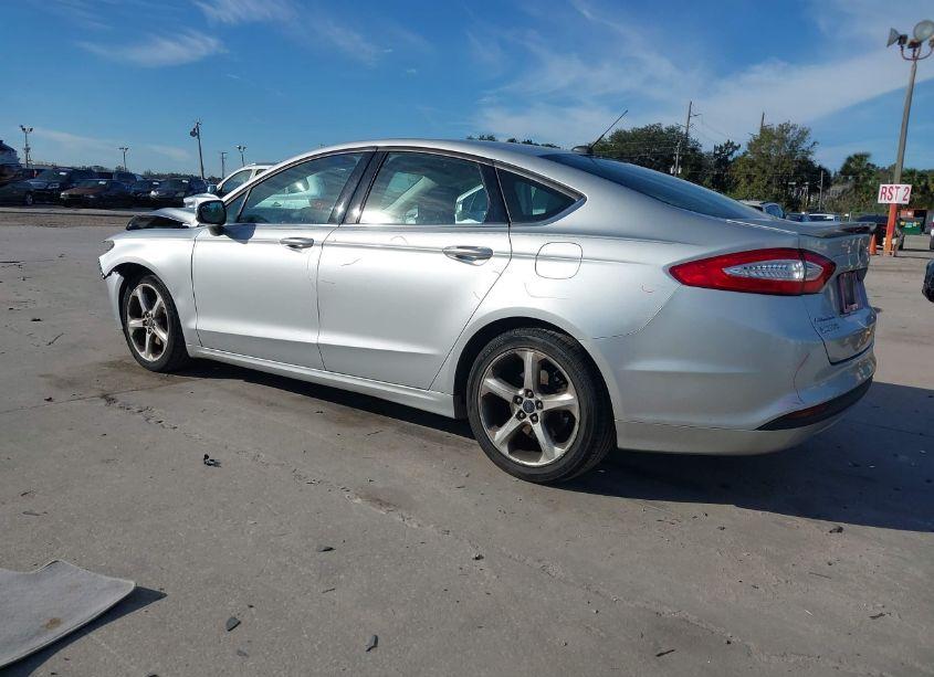 Photo 3 of 2016 Ford Fusion S (VIN 3FA6P0G76GR254949)