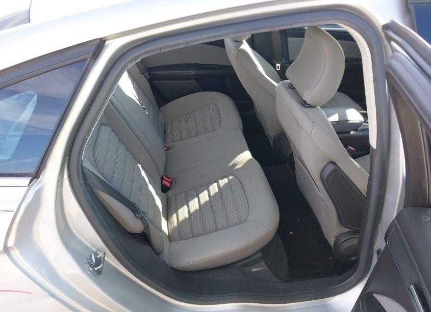 Photo 8 of 2016 Ford Fusion S (VIN 3FA6P0G76GR254949)