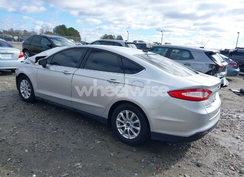Photo 3 of 2016 Ford Fusion S (VIN 3FA6P0G76GR273579)