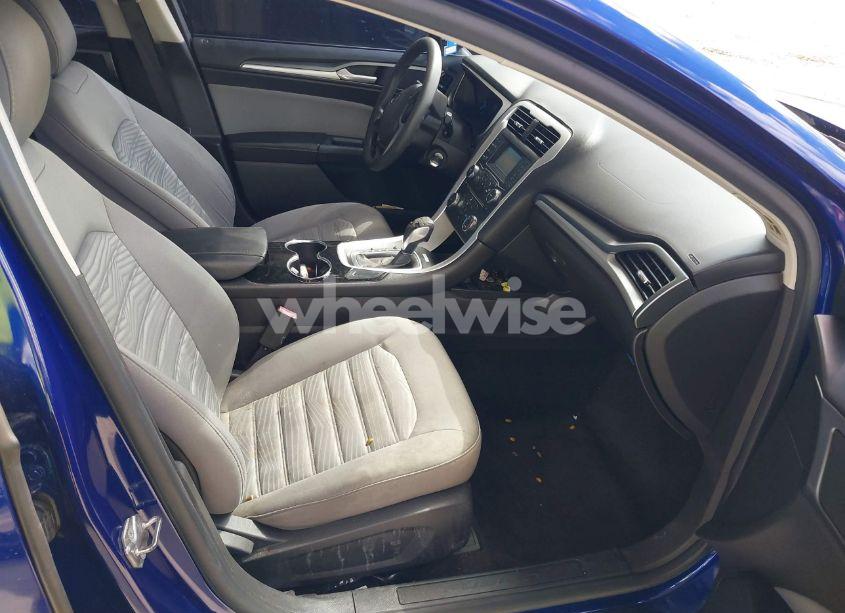 Photo 5 of 2016 Ford Fusion S (VIN 3FA6P0G76GR287840)