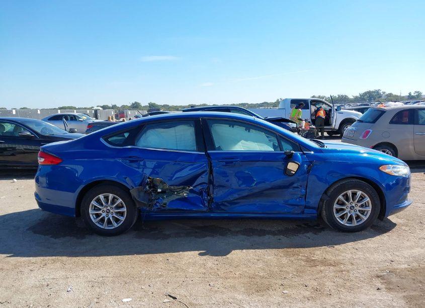 Photo 12 of 2017 Ford Fusion S (VIN 3FA6P0G76HR259490)