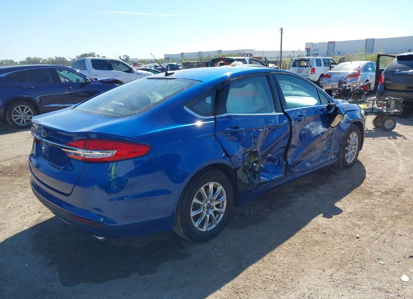 Photo 4 of 2017 Ford Fusion S (VIN 3FA6P0G76HR259490)