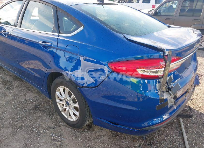 Photo 6 of 2017 Ford Fusion S (VIN 3FA6P0G76HR319607)