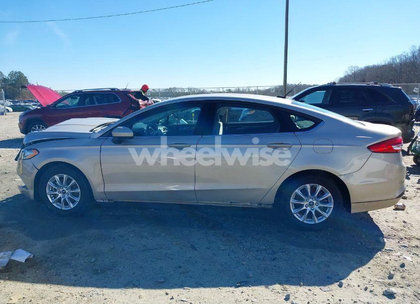 Photo 15 of 2017 Ford Fusion S (VIN 3FA6P0G76HR382934)