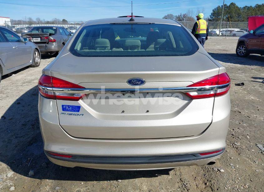 Photo 17 of 2017 Ford Fusion S (VIN 3FA6P0G76HR382934)