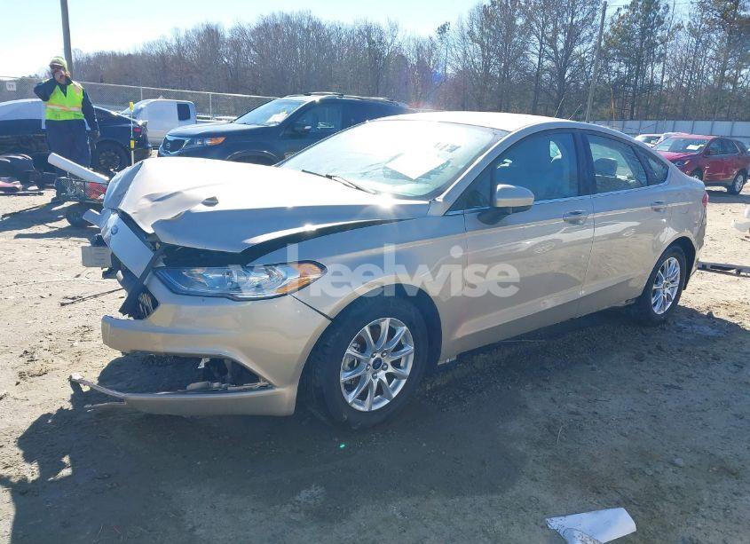 Photo 2 of 2017 Ford Fusion S (VIN 3FA6P0G76HR382934)