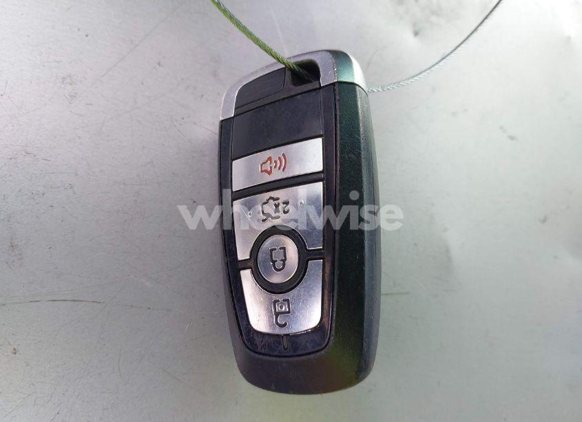 Photo 11 of 2018 Ford Fusion S (VIN 3FA6P0G76JR143616)