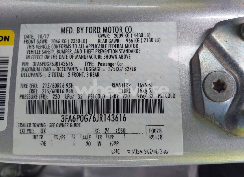 Photo 9 of 2018 Ford Fusion S (VIN 3FA6P0G76JR143616)