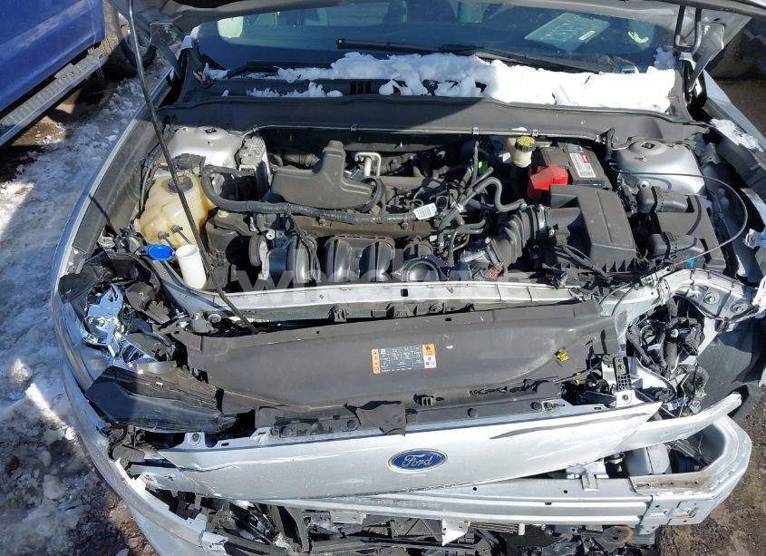 Photo 10 of 2018 Ford Fusion S (VIN 3FA6P0G76JR184442)