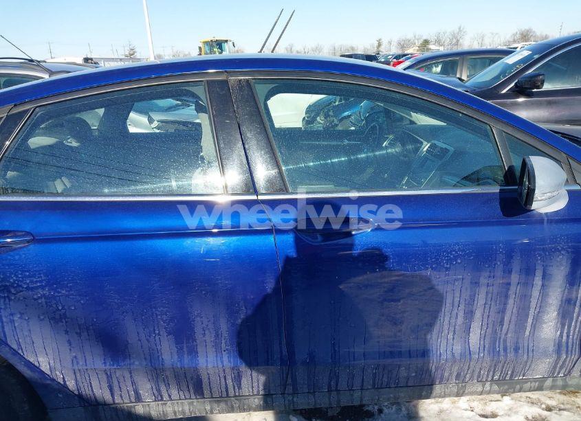 Photo 13 of 2013 Ford Fusion S (VIN 3FA6P0G77DR111942)