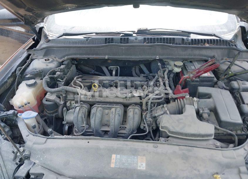 Photo 10 of 2013 Ford Fusion S (VIN 3FA6P0G77DR212480)