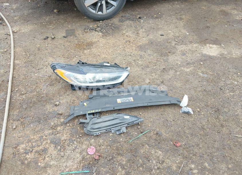 Photo 12 of 2014 Ford Fusion S (VIN 3FA6P0G77ER159541)