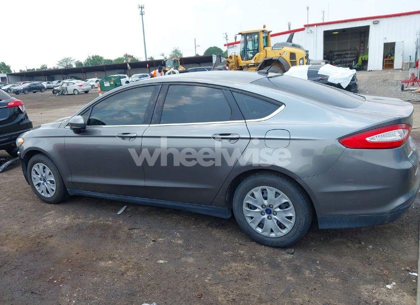 Photo 15 of 2014 Ford Fusion S (VIN 3FA6P0G77ER159541)