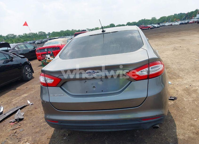 Photo 17 of 2014 Ford Fusion S (VIN 3FA6P0G77ER159541)