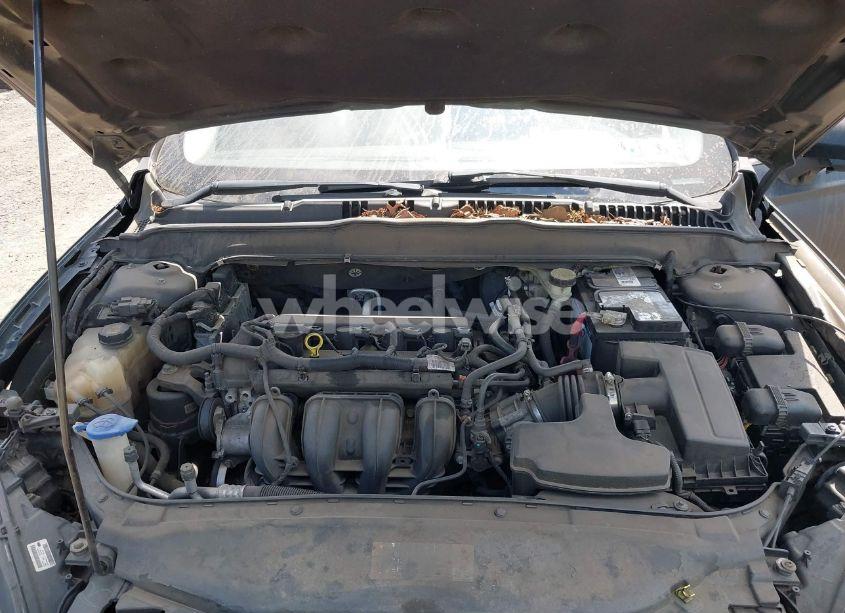Photo 10 of 2014 Ford Fusion S (VIN 3FA6P0G77ER259283)