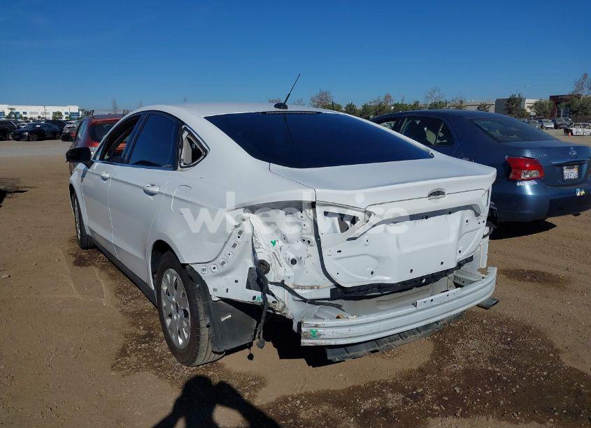 Photo 6 of 2014 Ford Fusion S (VIN 3FA6P0G77ER331616)