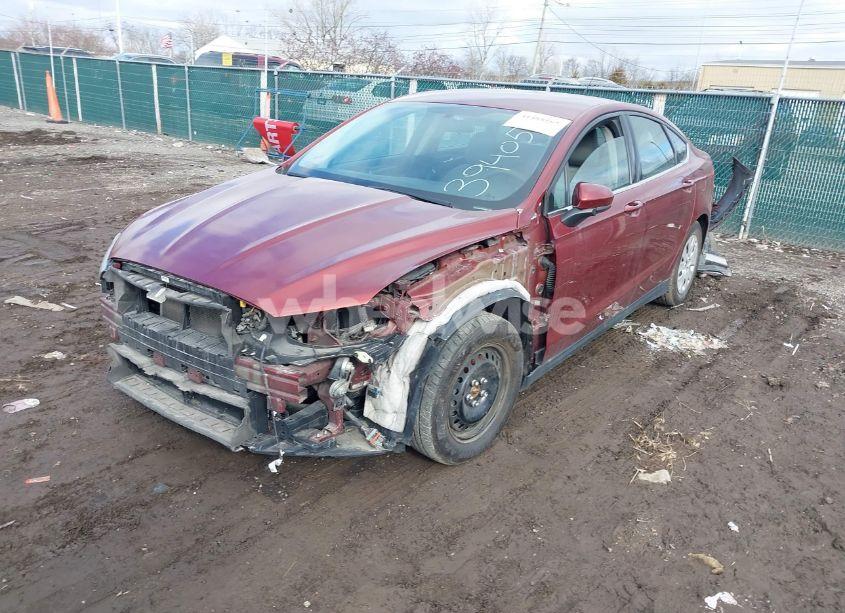 Photo 2 of 2014 Ford Fusion S (VIN 3FA6P0G77ER394053)