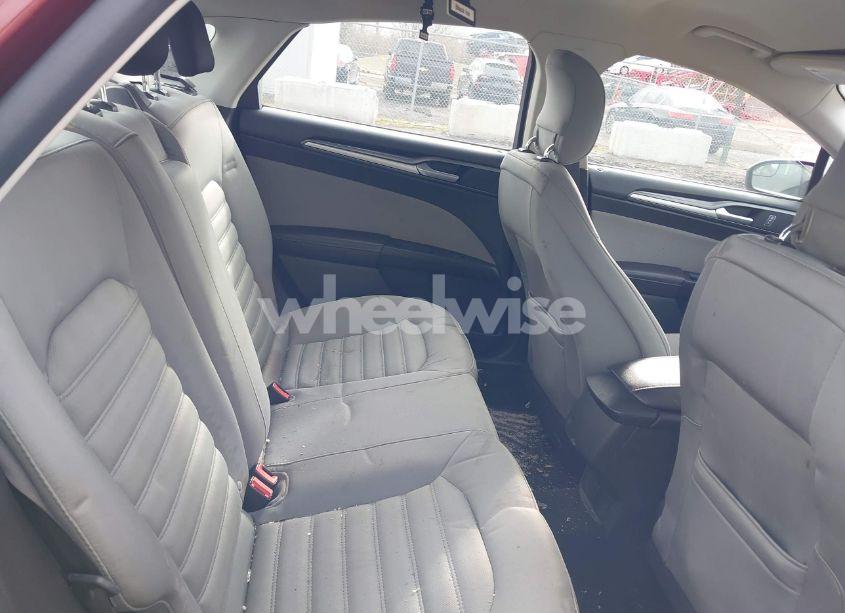 Photo 8 of 2014 Ford Fusion S (VIN 3FA6P0G77ER394053)