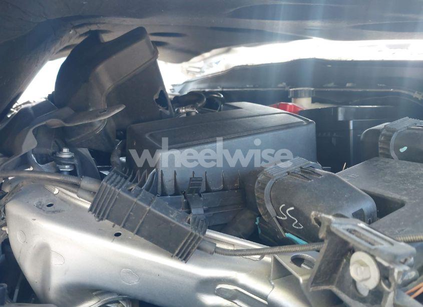 Photo 10 of 2015 Ford Fusion S (VIN 3FA6P0G77FR135015)