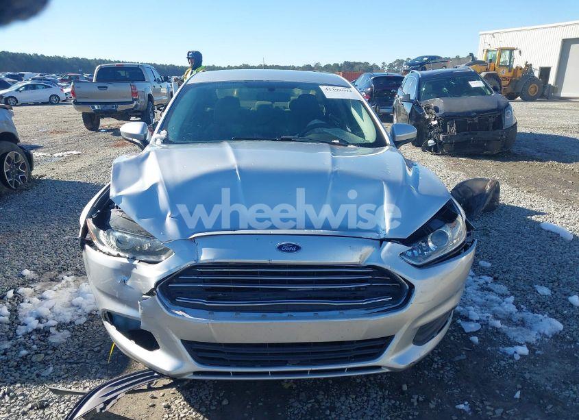 Photo 12 of 2015 Ford Fusion S (VIN 3FA6P0G77FR135015)