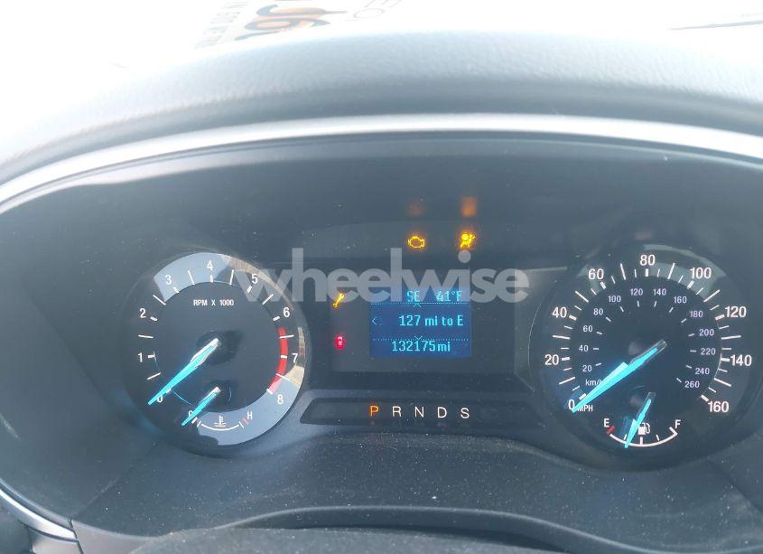 Photo 7 of 2015 Ford Fusion S (VIN 3FA6P0G77FR135015)