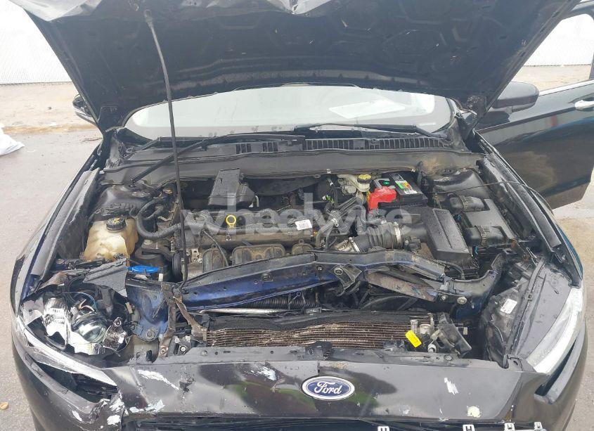 Photo 10 of 2015 Ford Fusion S (VIN 3FA6P0G77FR221652)