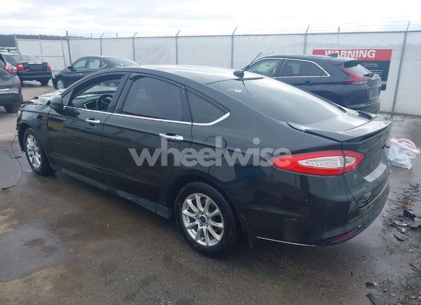 Photo 3 of 2015 Ford Fusion S (VIN 3FA6P0G77FR221652)