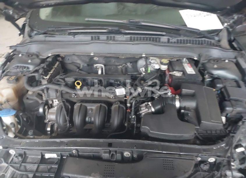 Photo 10 of 2015 Ford Fusion S (VIN 3FA6P0G77FR229489)