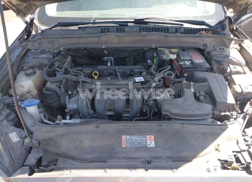 Photo 10 of 2015 Ford Fusion S (VIN 3FA6P0G77FR276179)