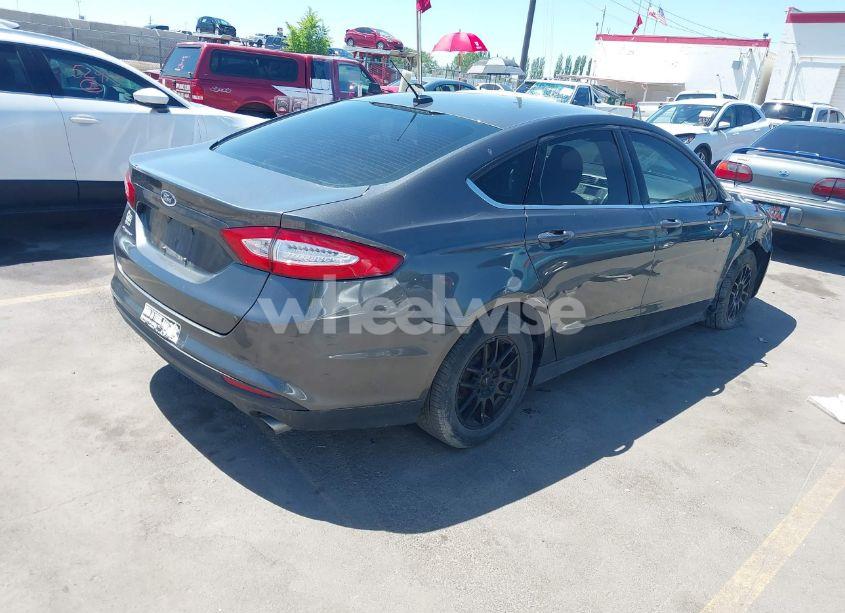 Photo 4 of 2015 Ford Fusion S (VIN 3FA6P0G77FR276179)