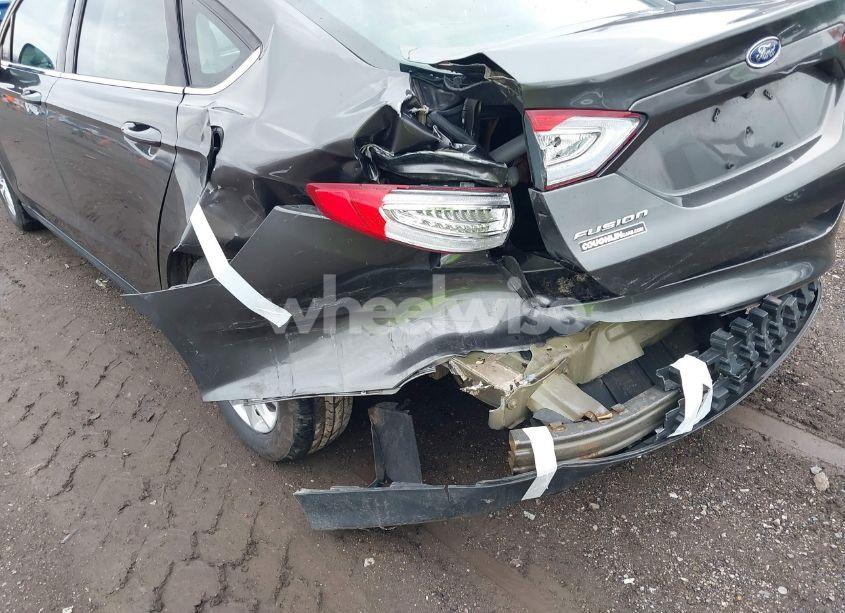 Photo 18 of 2016 Ford Fusion S (VIN 3FA6P0G77GR184796)