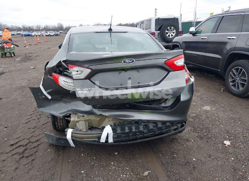 Photo 6 of 2016 Ford Fusion S (VIN 3FA6P0G77GR184796)